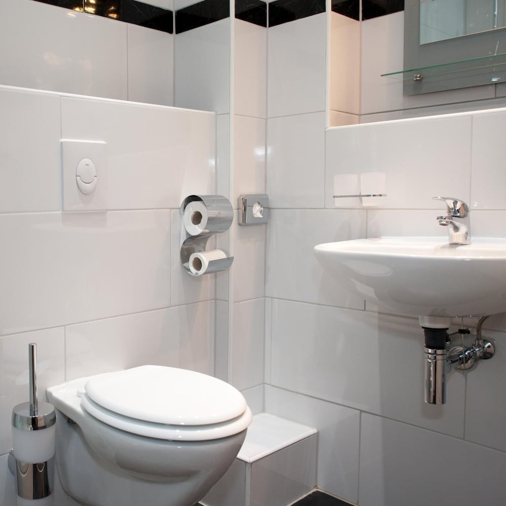 Фото Alexander Business Hotel