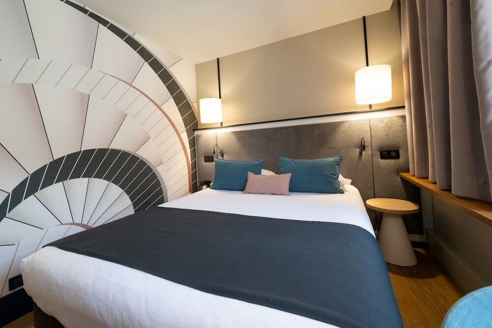 Фото Hôtel Le Roosevelt