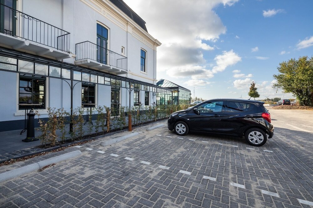 Фото Hotel Maassluis