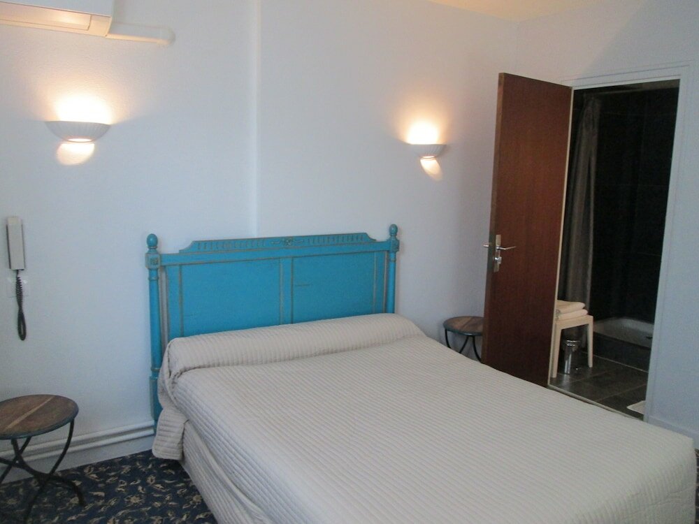 Фото Hotel Victor Hugo