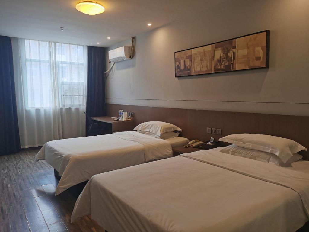 Фото Jinjiang Inn Style Xinyu Railway Station