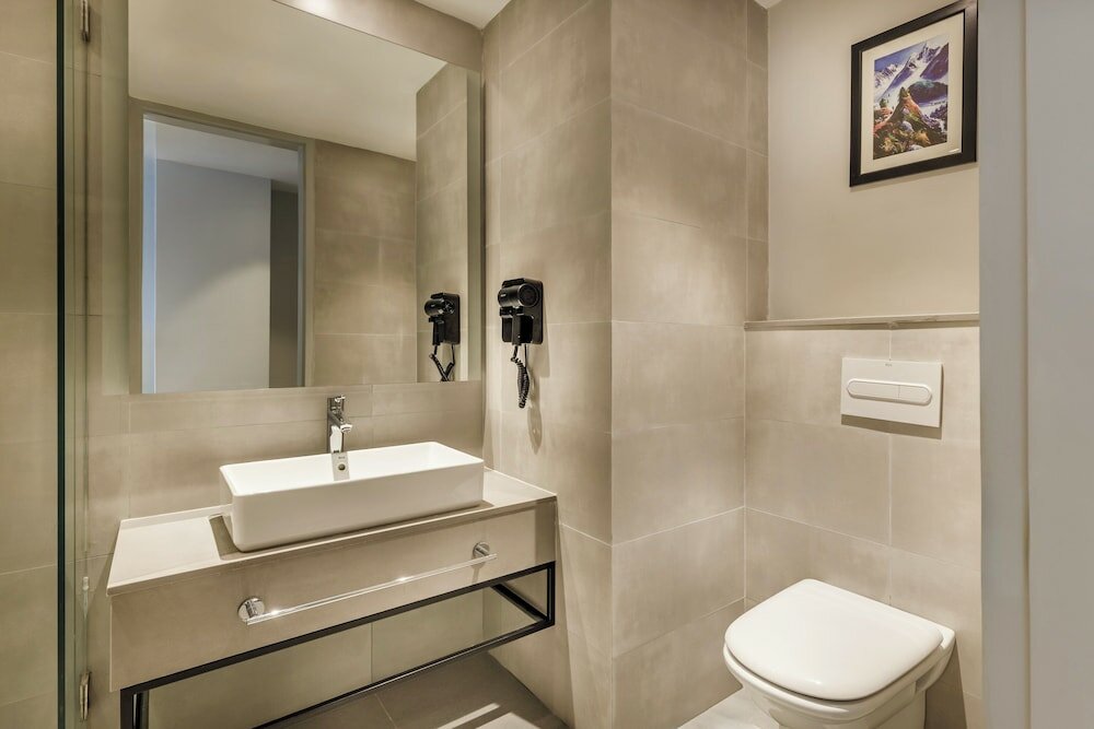 Фото Holiday Inn Express Kathmandu Naxal