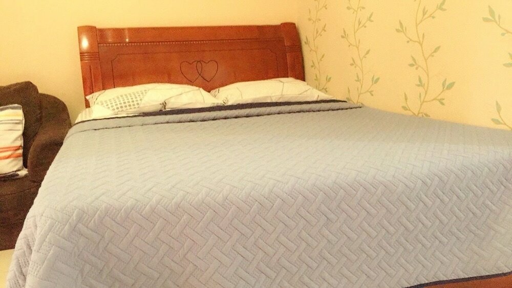 Фото Birch Tower by Rabvie Mhays