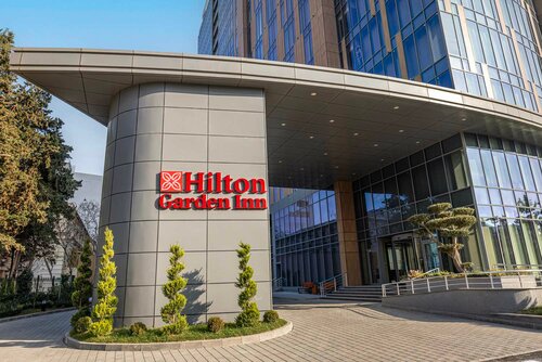 Гостиница Hilton Garden Inn Baku в Баку