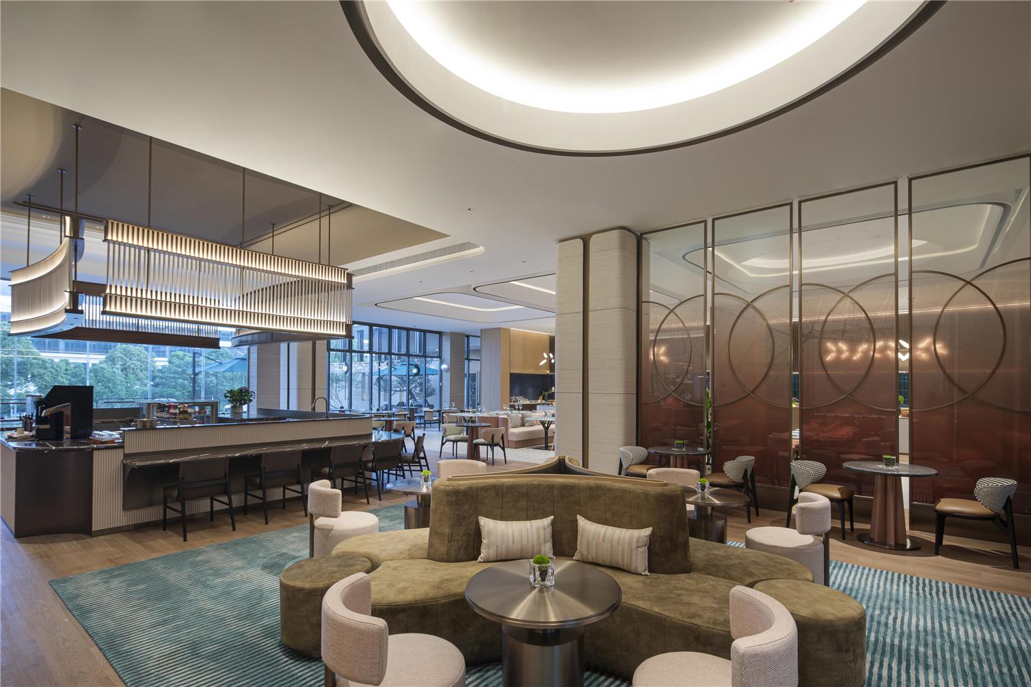 Фото Hilton Garden Inn Zhangjiajie Tianmen Mountain