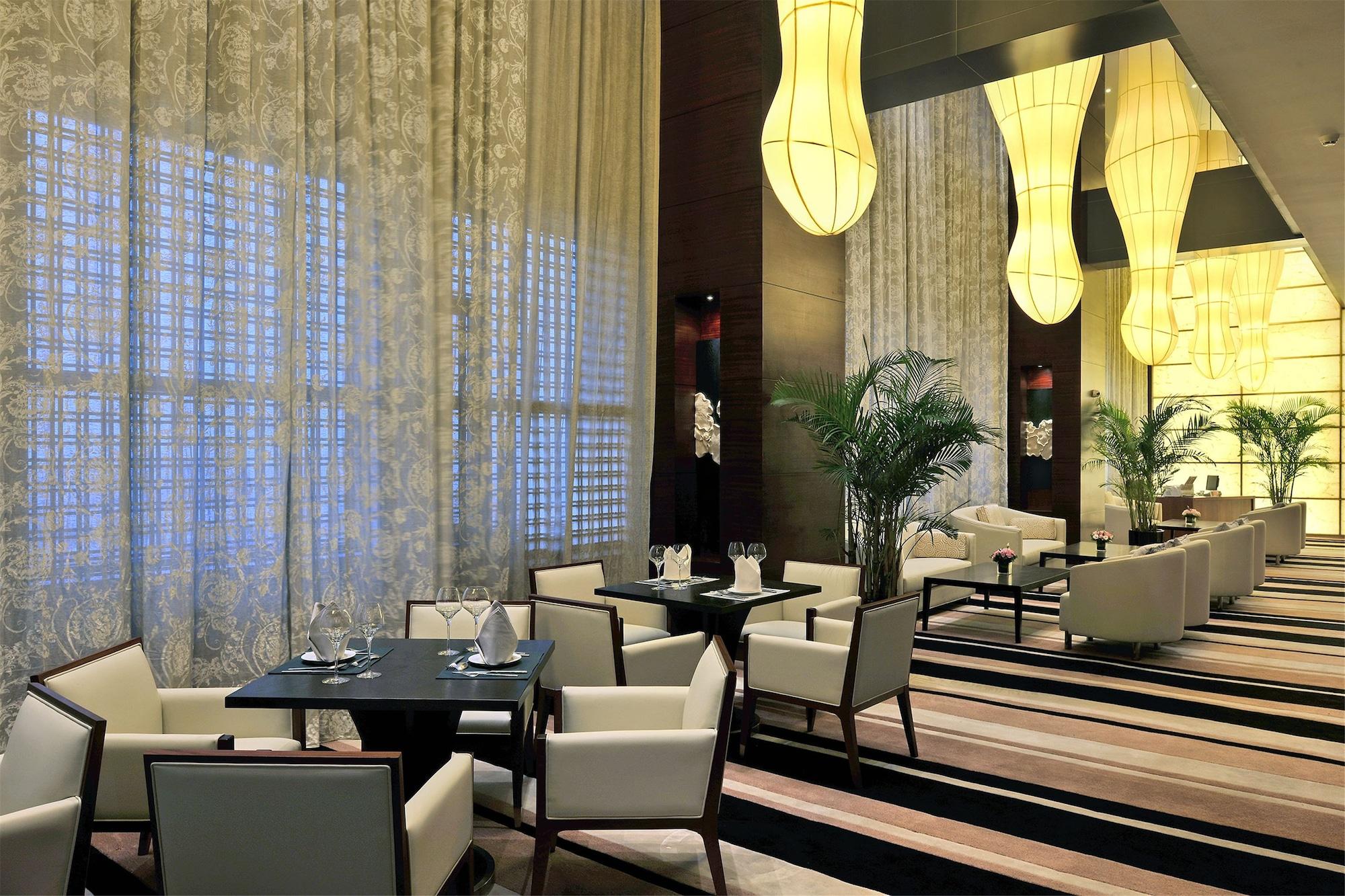 Фото Ramada Plaza Shanghai Caohejing