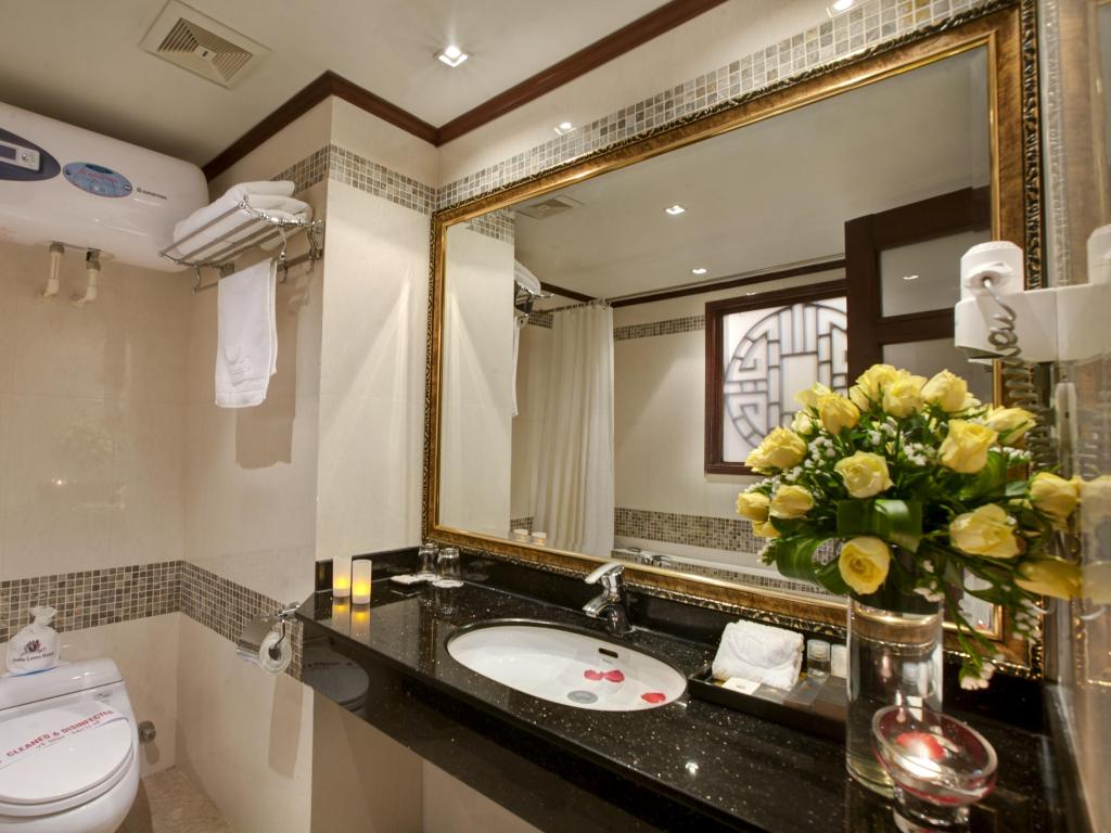 Фото Golden Lotus Boutique Hotel