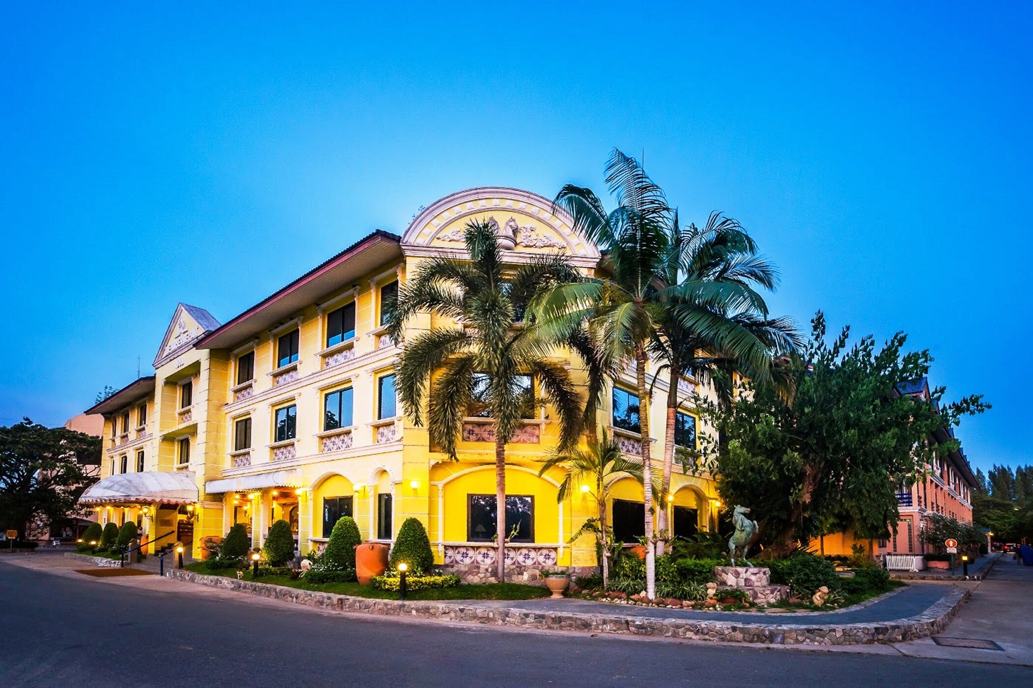 Фото Horseshoe Point Pattaya