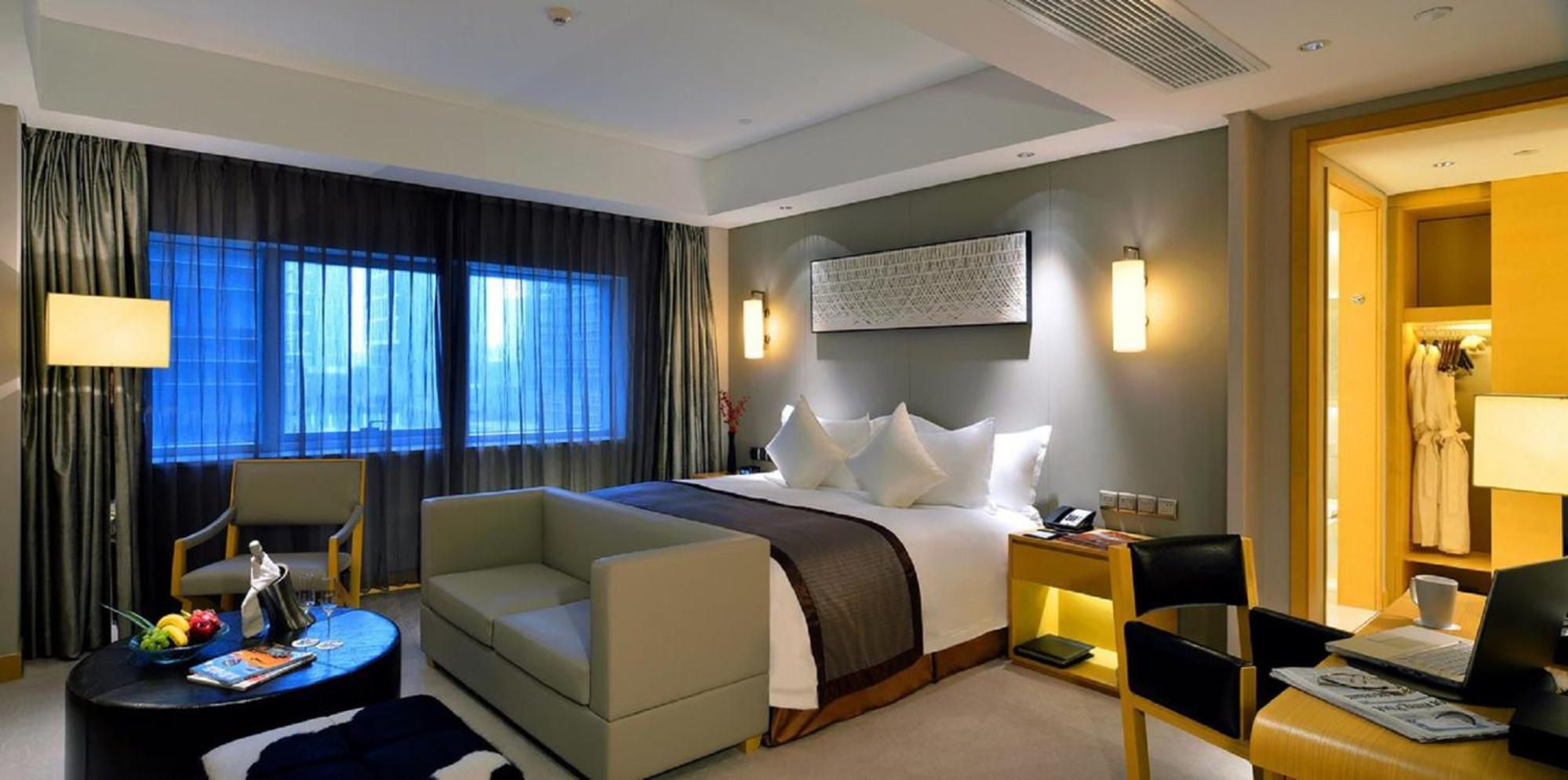 Фото Howard Johnson Ifc Plaza Ningbo