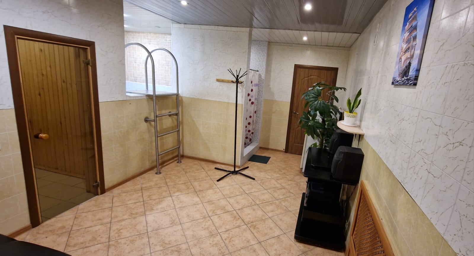 Фото ЯроМир