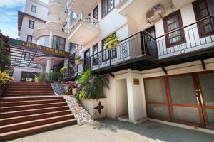 Гостиница Chapa Dew Boutique Hotel в Шапе