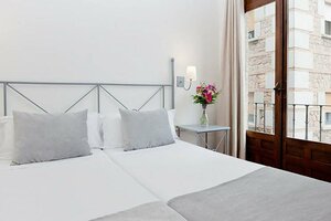 Гостиница Hotel Toledo Imperial