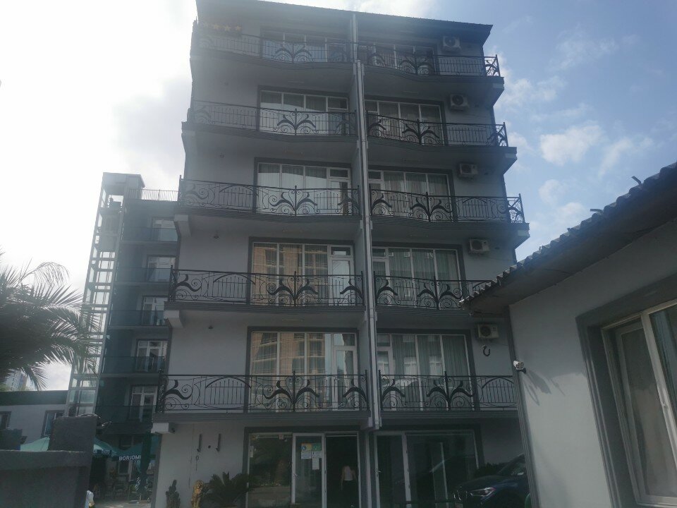 Фото отеля 1