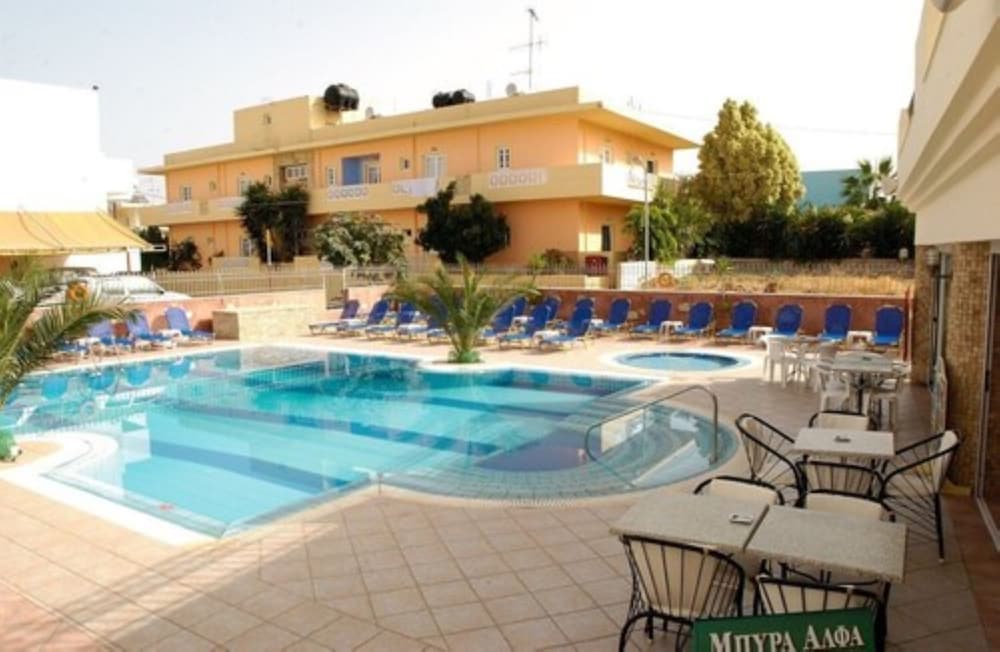 Фото Semiramis Apartments by Estia