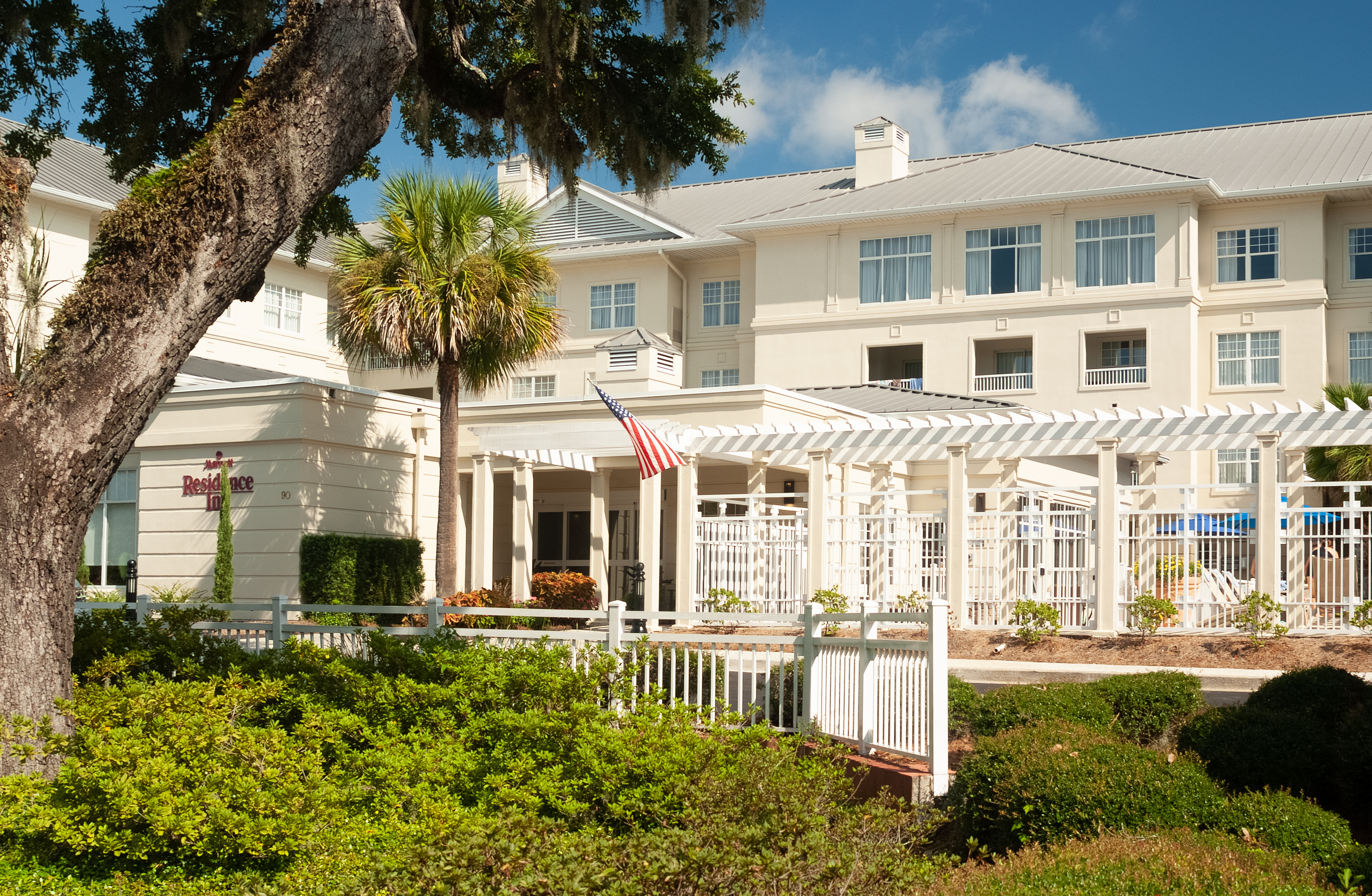 Фото Residence Inn Charleston Riverview