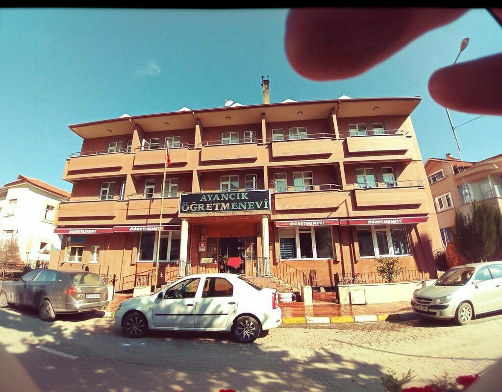 Resort oteller, tesisler Öğretmen Evi Ve Akşam Sanat Okulu, Ayancık, foto