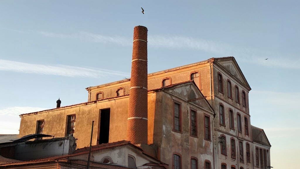 Landmark, attraction Sezai Omer Madra Historical Olive Oil and Soap Factory, Ayvalik, photo