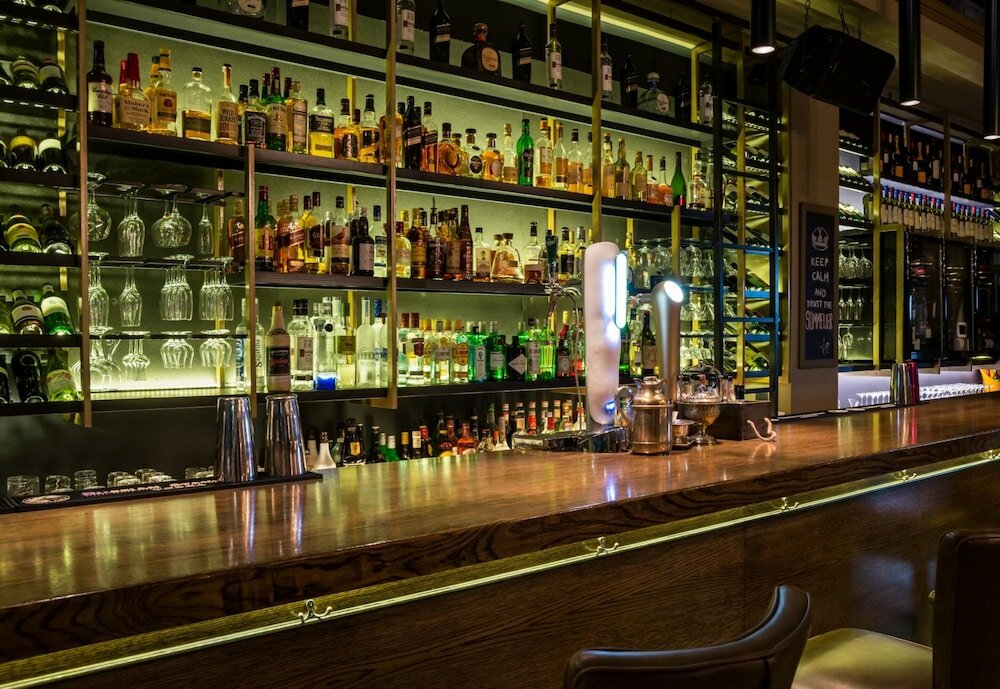 Фото MONK Monastiraki Suites