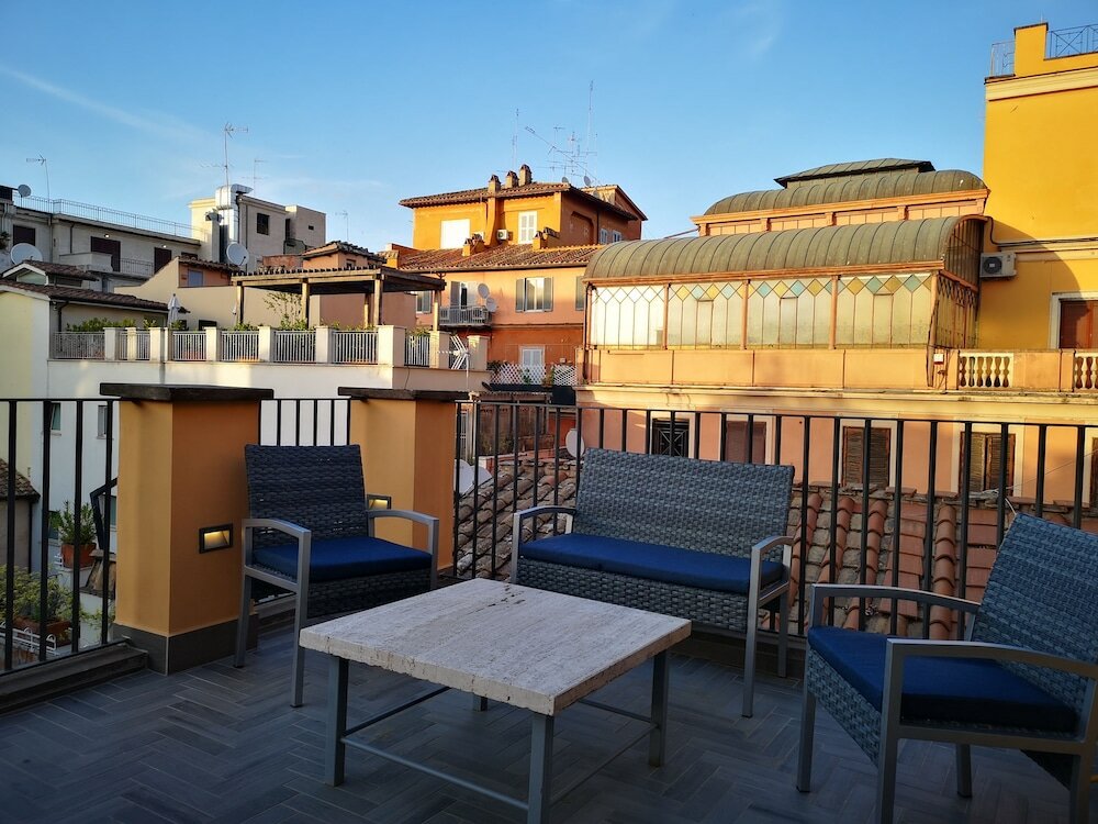 Фото President Gardens