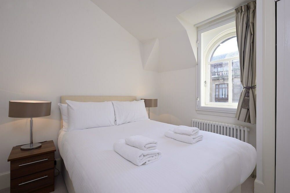 Hotel Destiny Scotland - St. Andrew Square Apartments, Edinburgh, photo