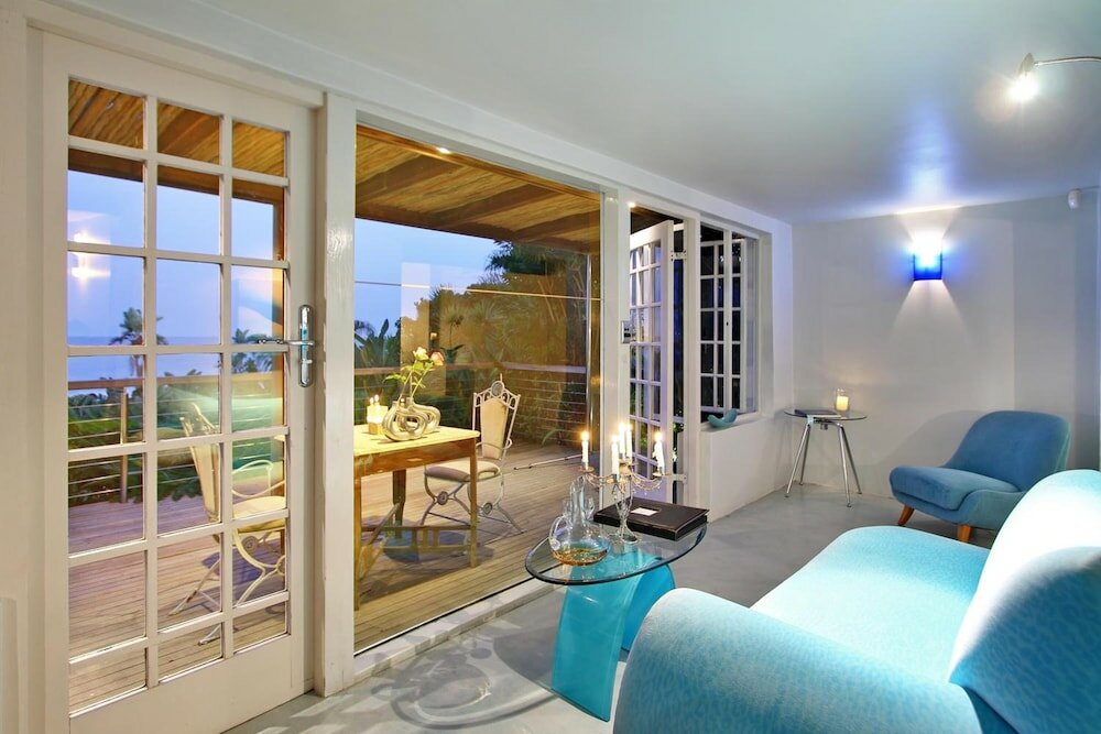 Фото Days At Sea Beach Lodge