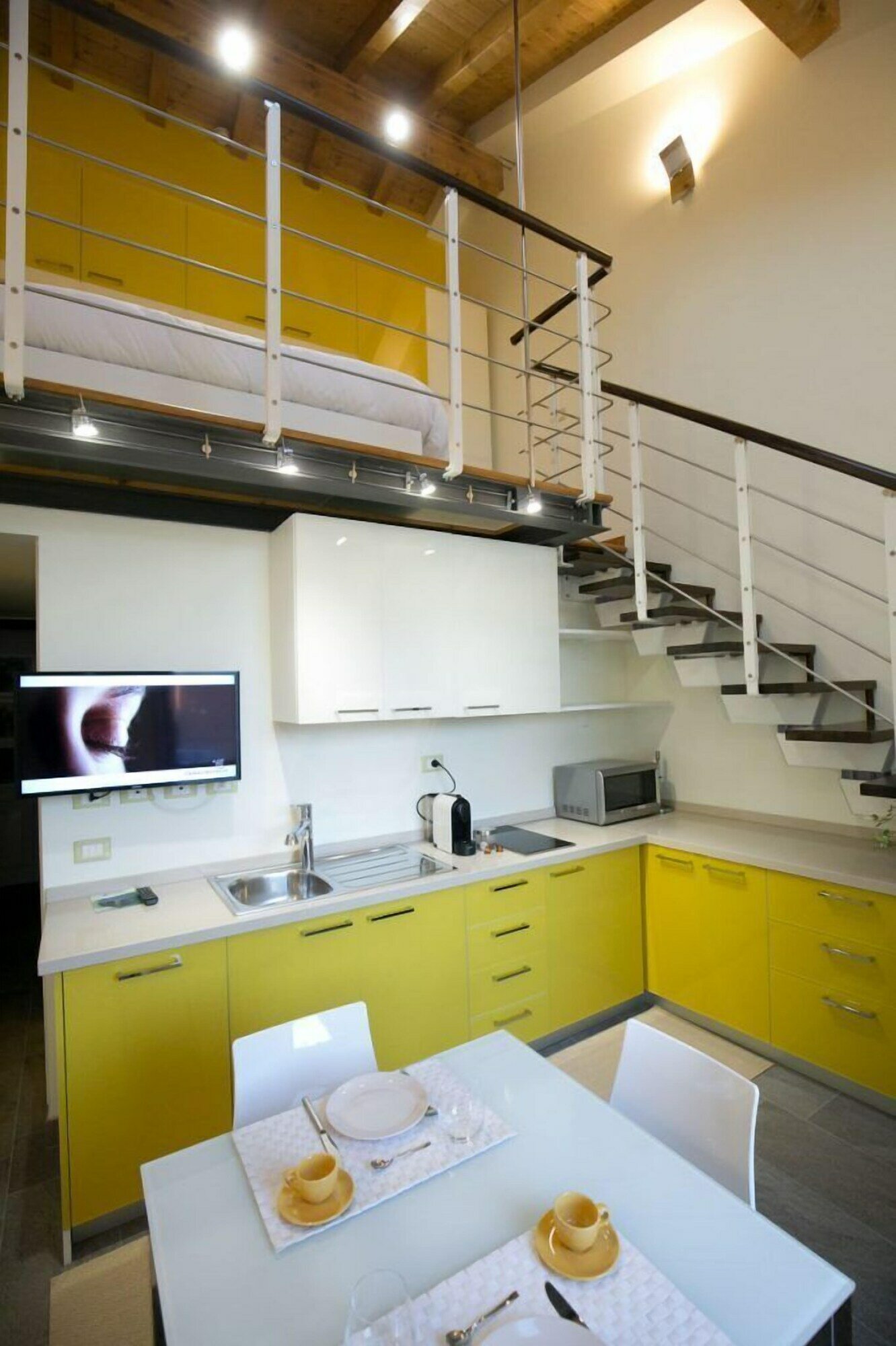 Фото Versoverde Alzaia Naviglio Grande