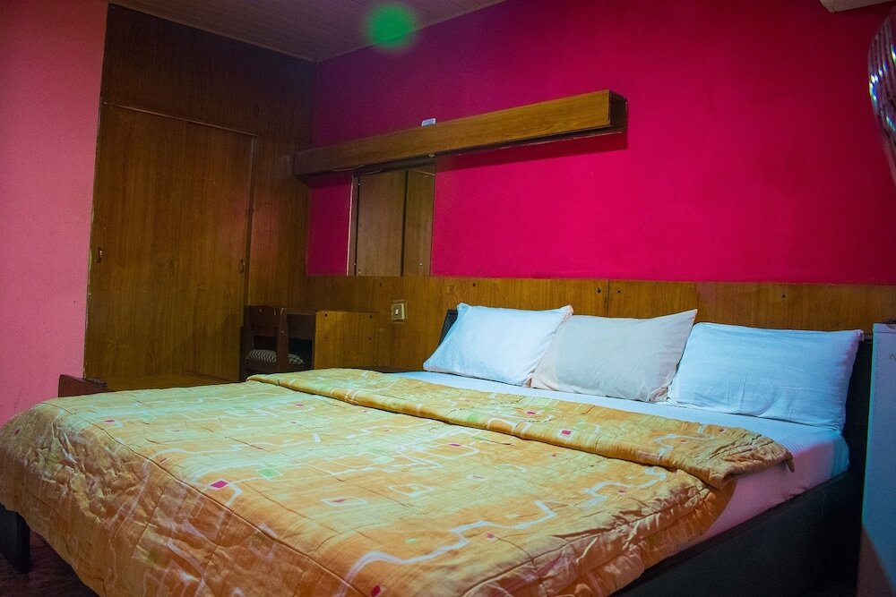 Фото Divine Fountain Agidingbi