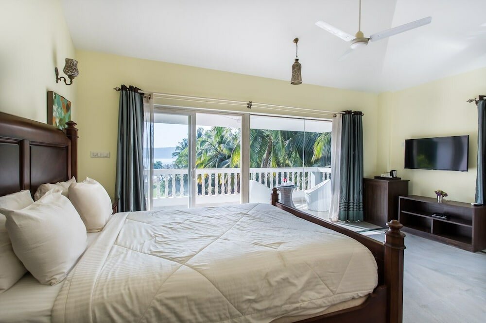 Фото Safira River Front Resort