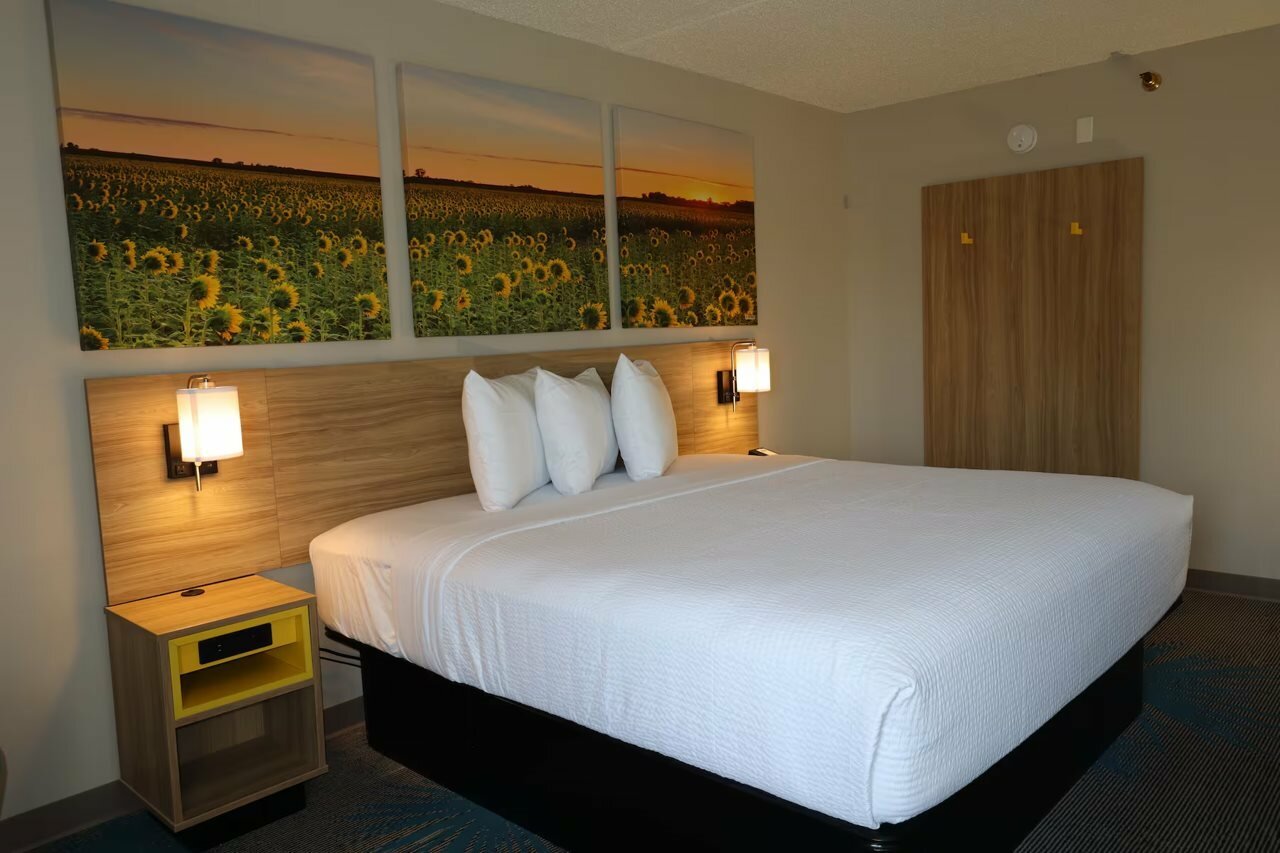 Фото Blackstone Hotel