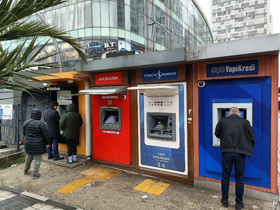ATM Turkey Is Bank ATM, Istanbul, photo