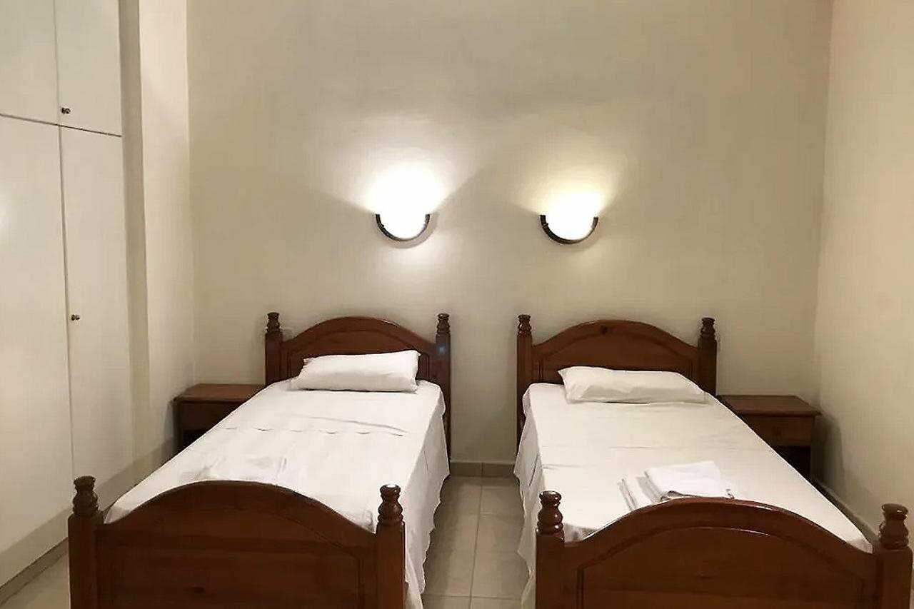 Фото New York Plaza Hotel Apartments