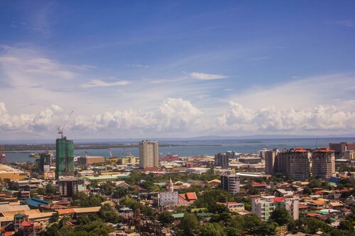 Внешний вид отеля Cebu R Hotel Mabolo в Себу, фото 4