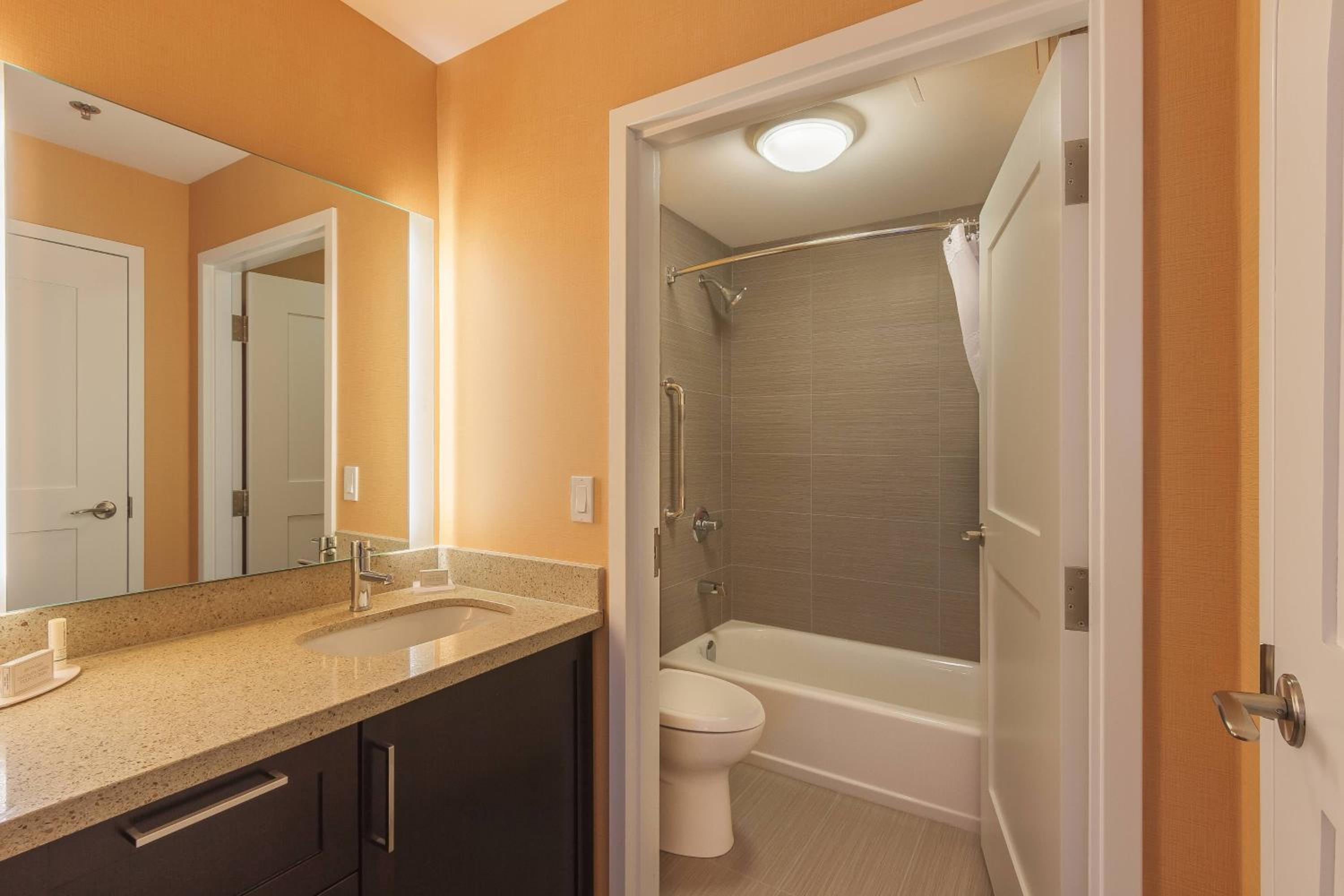 Фото Towneplace Suites by Marriott Belleville