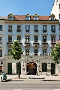 Гостиница Grand Hotel Mercure Biedermeier Wien