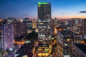 Гостиница Holiday Inn Beijing Focus Square в Пекине