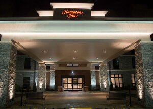 Гостиница Hampton Inn Lexington Medical Center