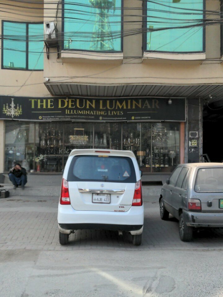 Lamps The deun luminar, Lahore, photo