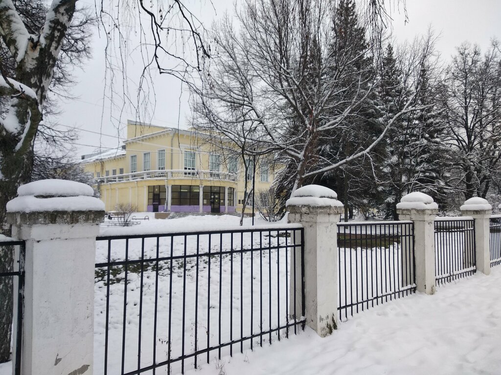 School MBOU School № 126 with in-depth study of the English language, Nizhny Novgorod, photo