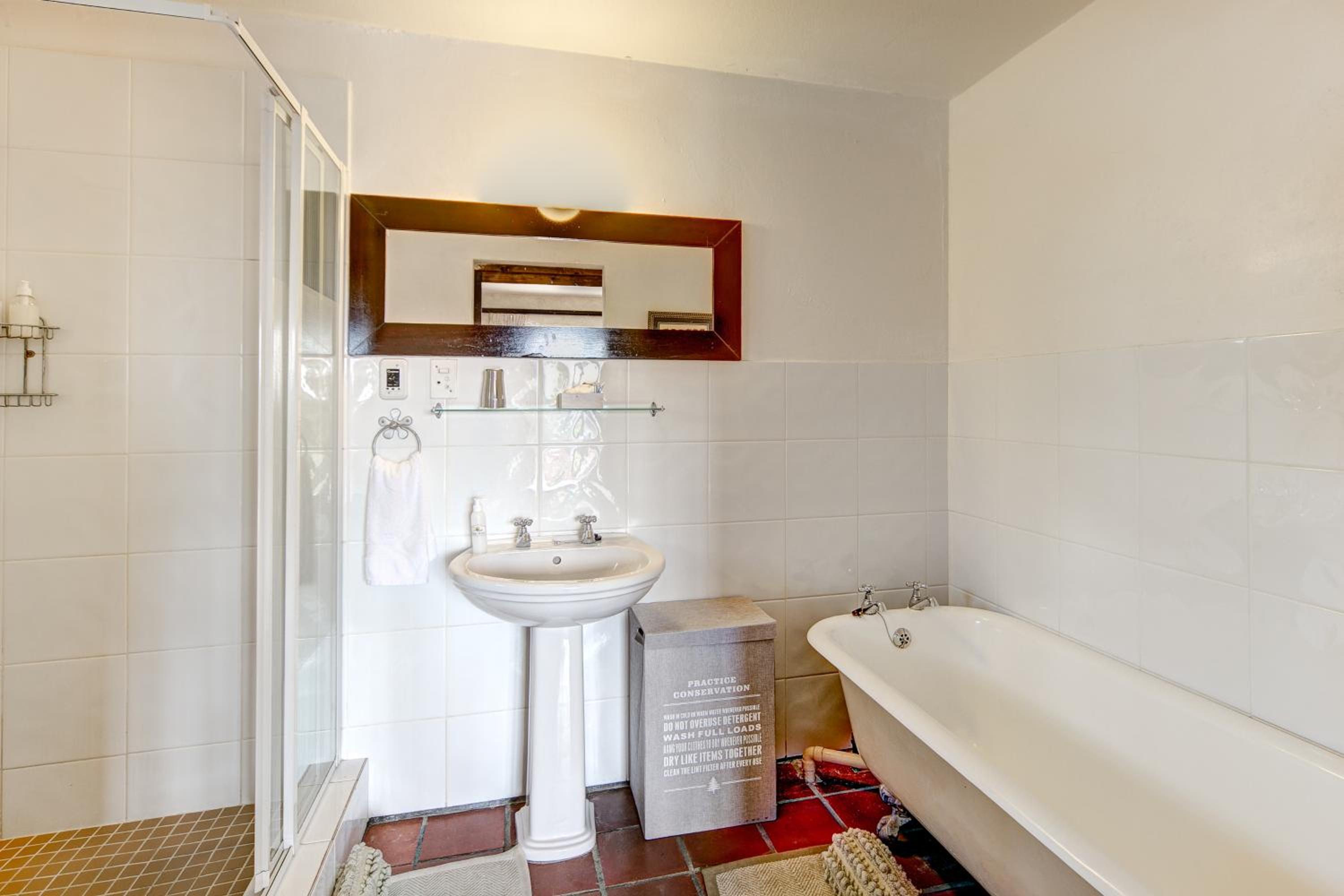 Фото Wild Rose Country Lodge