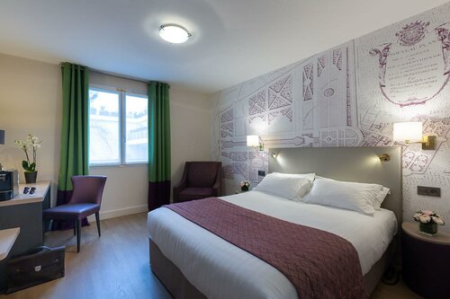 Гостиница Hôtel Montbriand Antony в Антони