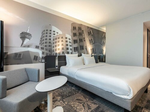 Гостиница Novotel Duesseldorf Airport