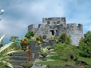 Гостиница Muara Hotel and Mall Ternate