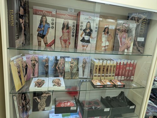 Мен мас әйелді ұстап алып, оны сиқыдым.