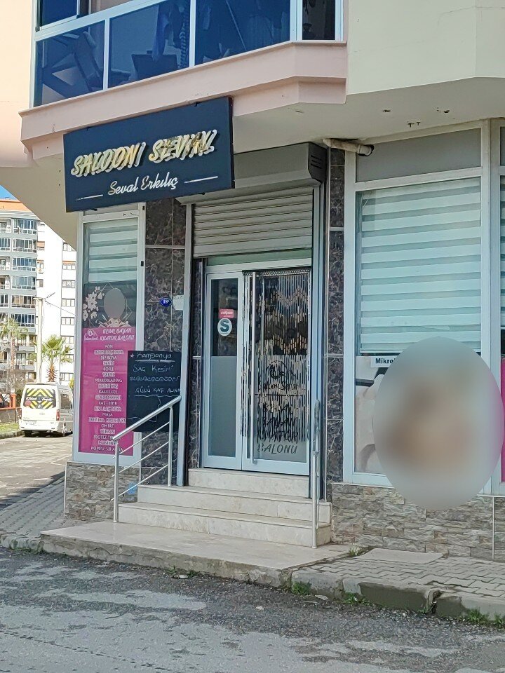 Hairdresser Seval