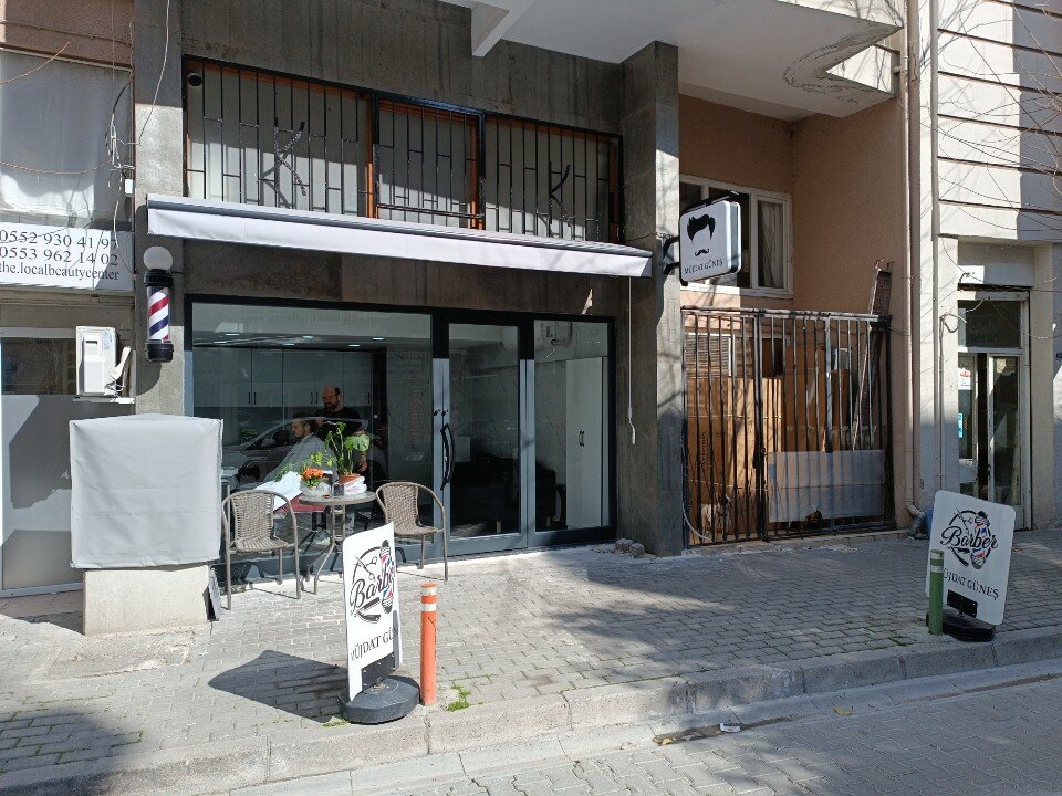 Mujdat Gunes Men's Hairdresser