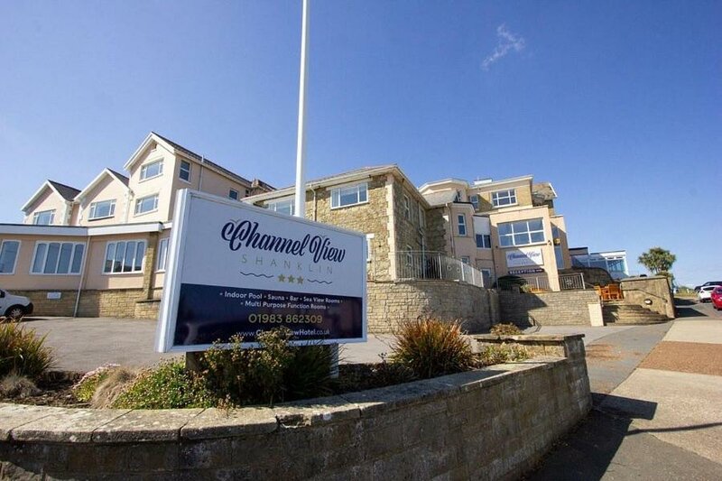 Гостиница The Channel View Hotel