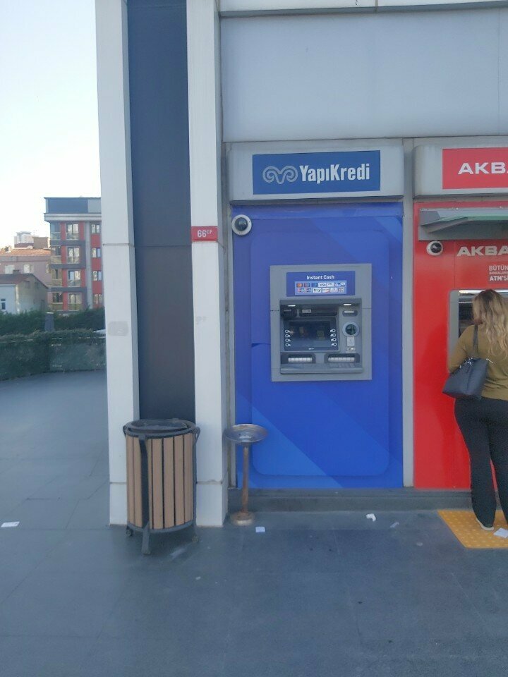 ATM Yapi Kredi, Istanbul, photo