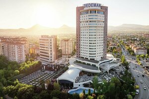 Гостиница Dedeman Konya Hotel And Convention Center
