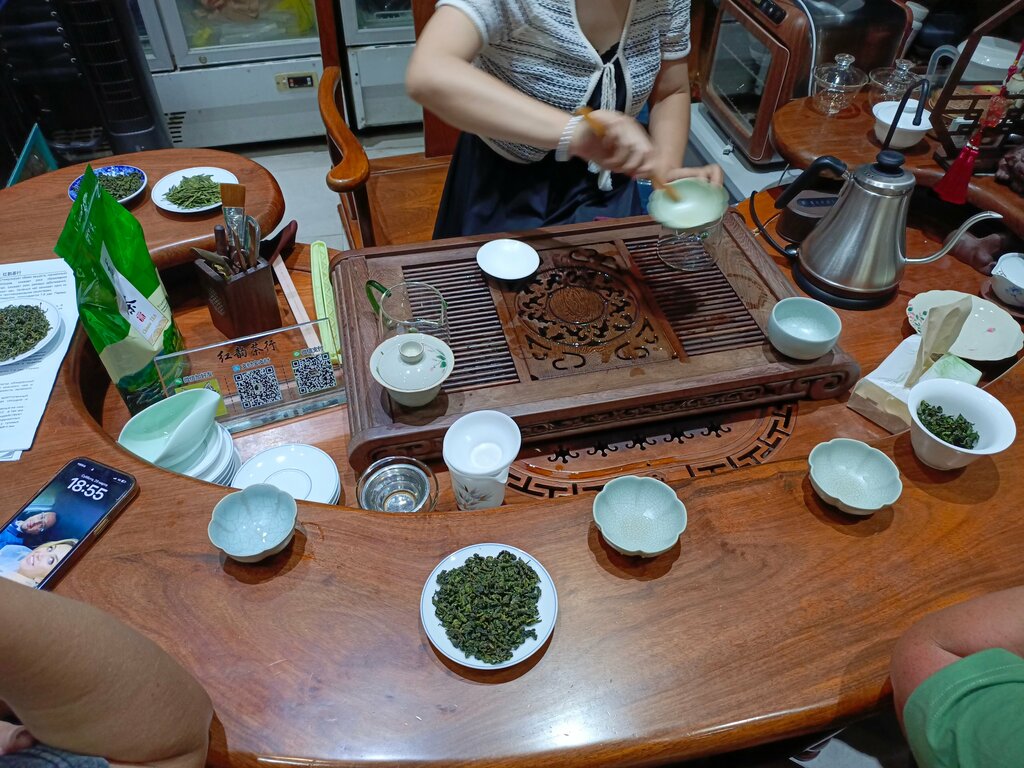 Tea shop 红韵茶行, Sanya, photo