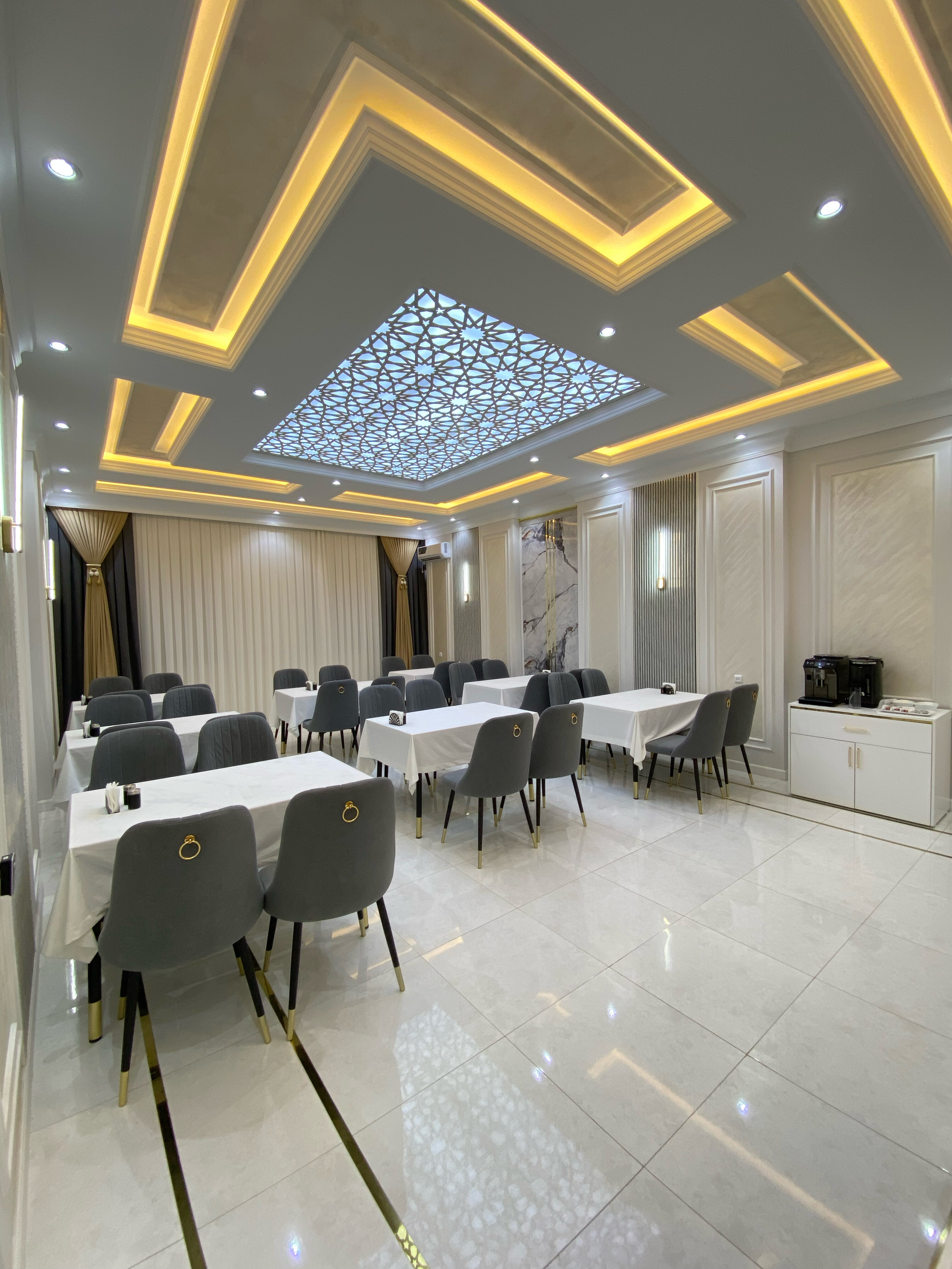 Фото Гостиница Исаходжа